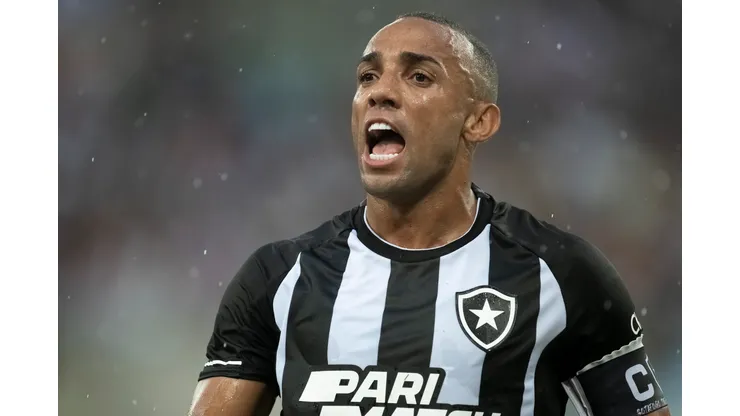Foto: Jorge Rodrigues/AGIF - Castro define substituto de Marçal