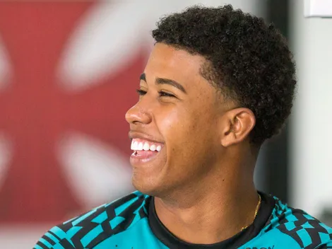 VAZOU! Situação 'pinga no Vasco' e meia tem possível data de estreia revelada 