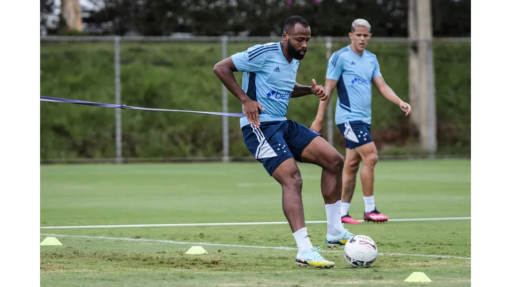Foto: Gustavo Aleixo/Cruzeiro - Reynaldo fala sobre posição que mais gosta de atuar