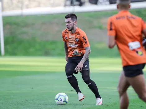 Nathan volta a jogar pelo Atlético e comemora retorno após frustrar o Fluminense