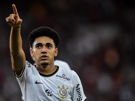 Corinthians se interessa em 'cria do Flamengo' para saída de Du Queiróz