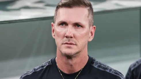 Foto: Robson Mafra/AGIF – Paulo Turra, técnico do Athletico-PR