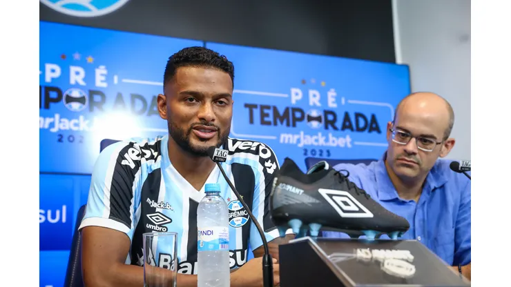 FOTO: LUCAS UEBEL/GREMIO FBPA - Reinaldo comenta sobre início de temporada de 2023