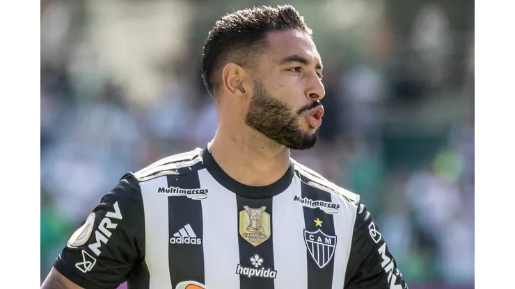 Foto: Robson Mafra/AGIF - Caetano se pronuncia sobre saída de Nathan Silva