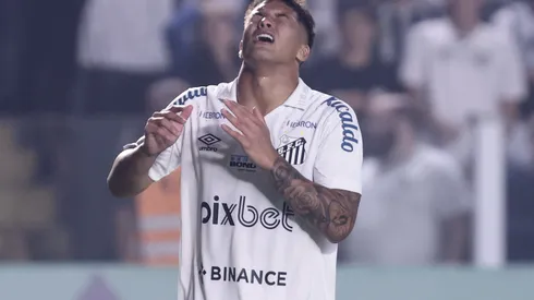 Foto: Ettore Chiereguini/AGIF – Marcos Leonardo está suspenso do jogo contra o Ituano