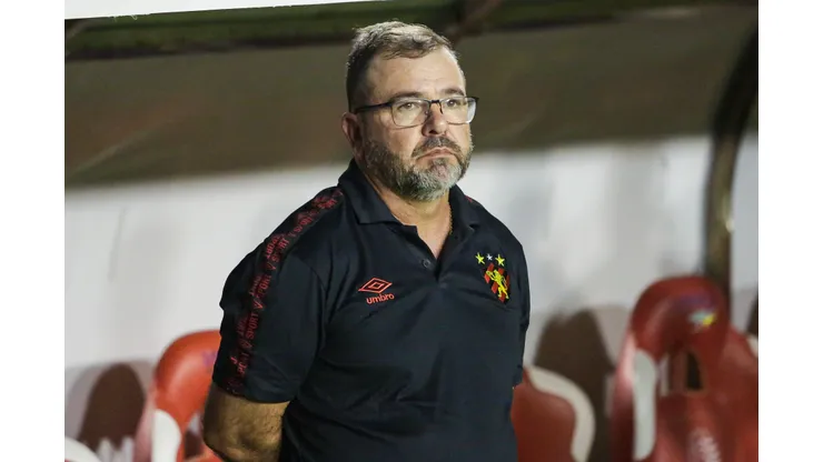 Rafael Vieira/AGIF- Enderson Moreira, técnico do Sport