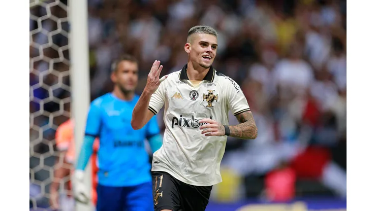 Foto: Daniel RAMALHO/VASCO - Gabriel Pec vem sendo o grande nome do Vasco neste início de temporada