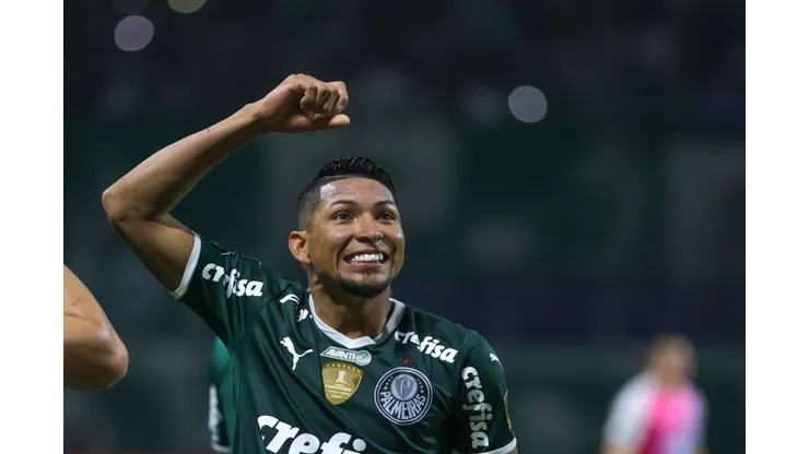 Foto: Marcello Zambrana/AGIF - Rony zomba da eliminação do Flamengo no Mundial