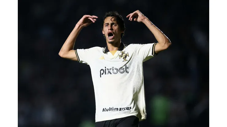 Foto: Daniel RAMALHO/VASCO - Jogador sente dores na coxa e preocupa torcida do Vasco