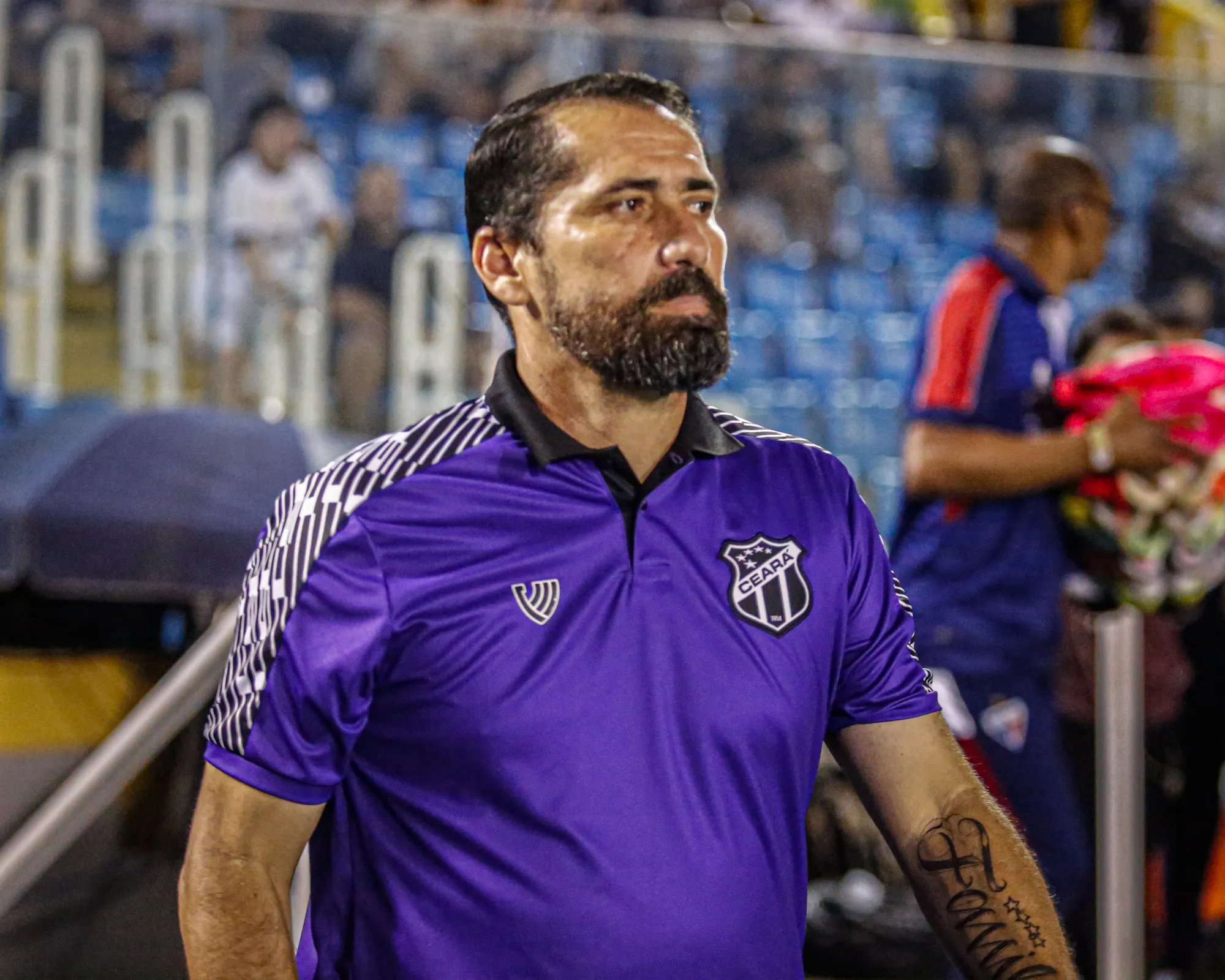 Foto: (Lucas Emanuel/AGIF) - Gustavo Morínigo pregou pés no chão ao Ceará