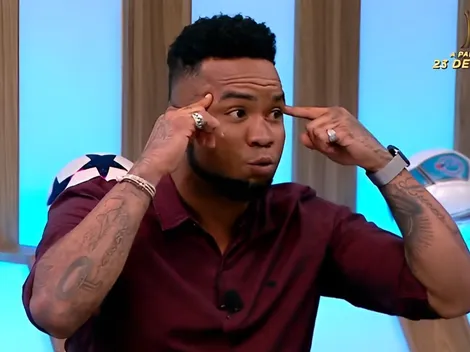 SEM DÓ! Carlos Alberto 'enlouquece' torcida do Vasco provocando dupla do Flamengo