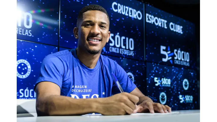 Foto: Gustavo Aleixo/Cruzeiro - Davó volta à disposição para encarar o Pouso Alegre