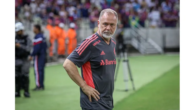 Lucas Emanuel/AGIF- Mano Menezes, técnico do Inter