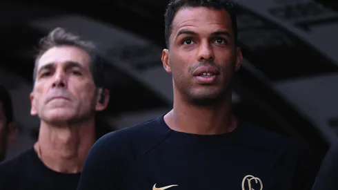 Ettore Chiereguini/AGIF- Fernando Lázaro, técnico do Corinthians