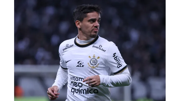 Foto: Marcello Zambrana/AGIF - Lateral comenta importante marca batida no Corinthians