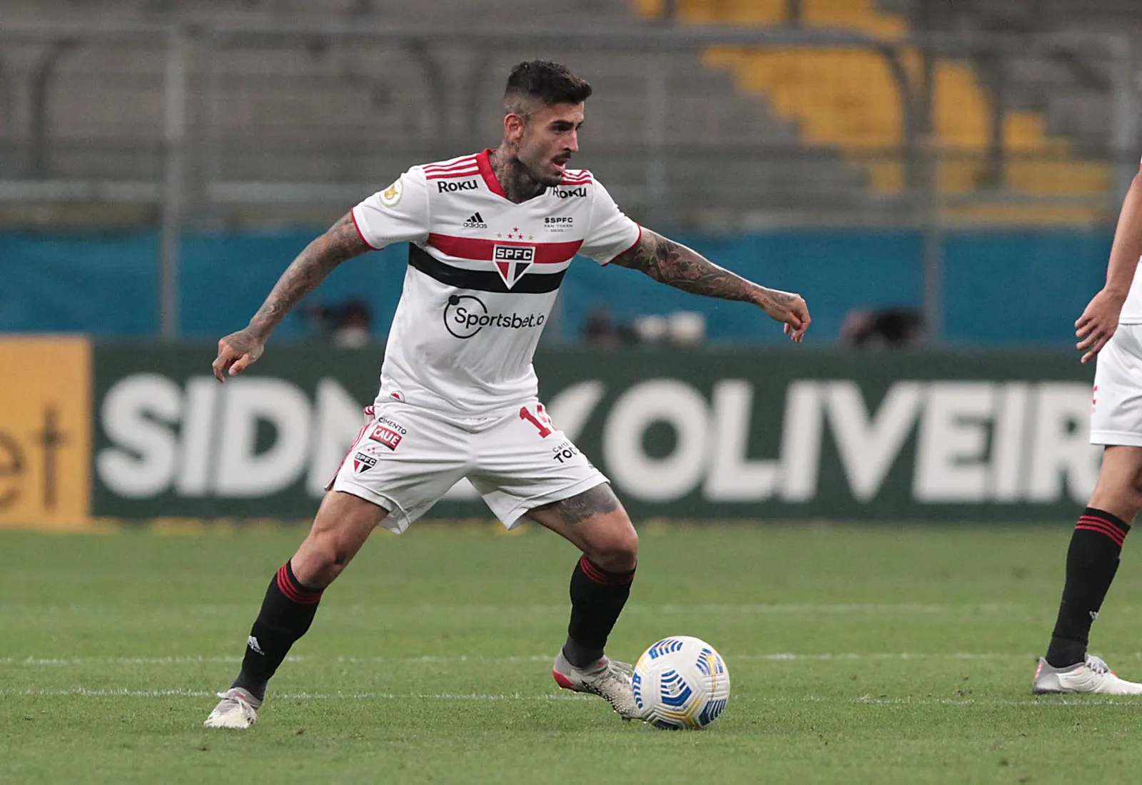 Foto: Rubens Chiri / saopaulofc.net - Liziero deixa o São Paulo mais uma vez