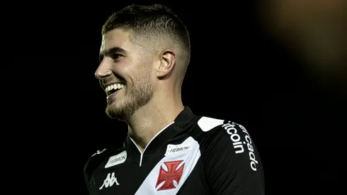 Foto: Jorge Rodrigues/AGIF - Pedro Raul também recebeu elogios no Vasco.