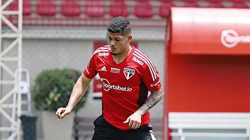 Foto: (Twitter Oficial São Paulo/Divulgação) – Erison já está à disposição do São Paulo