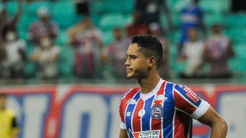 Foto: Jhony Pinho/AGIF - Lucas Araújo rescinde com o Bahia
