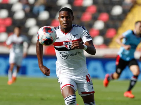 Com dificuldades no mercado da bola, Ceni testa Nathan em função diferente