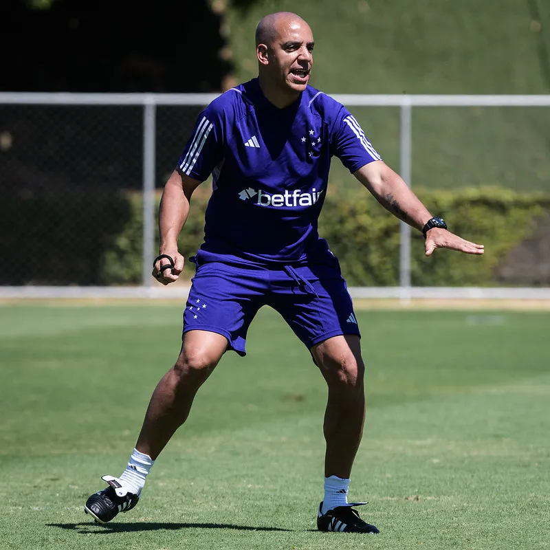 Foto: Gustavo Aleixo/Cruzeiro - Pepa, treinador do Cruzeiro
