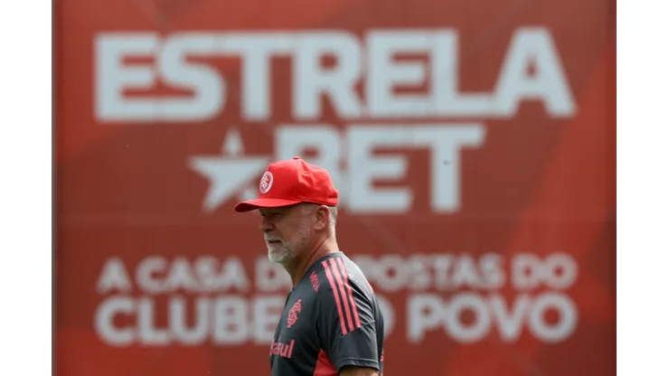 Foto: Ricardo Duarte/Internacional - Mano Menezes busca contratações para o elenco.
