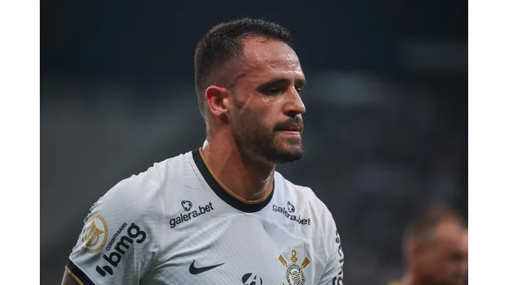 Foto: Marcello Zambrana/AGIF - Renato Augusto tem situação atualizada.