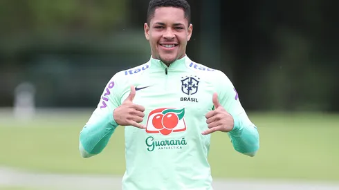 Foto: Rafael Ribeiro / CBF – Vitor Roque, atacante do Athletico-PR e da Seleção Brasileira
