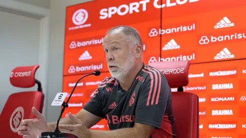 Foto: Ricardo Duarte/Internacional - Mano Menezes comenta momento do Colorado.