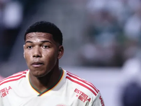 Mano crava Thauan Lara e + 2 no time titular do Internacional