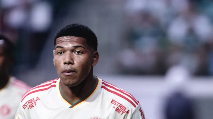 Foto: Ettore Chiereguini/AGIF - Thauan Lara será titular diante do Caxias