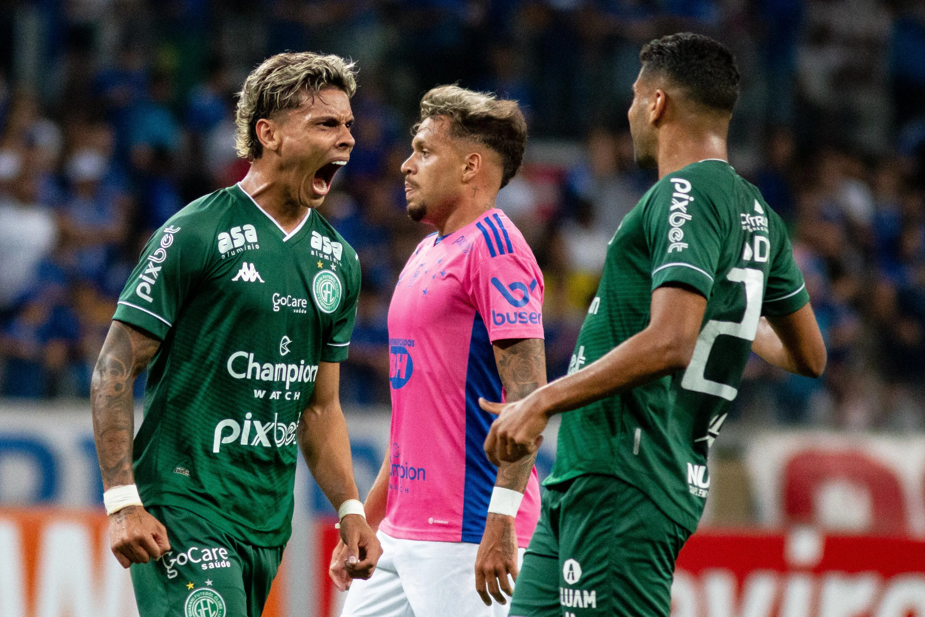 Richard Rios, jogador do Guarani, durante partida contra o Cruzeiro no Mineirão pelo Campeonato Brasileiro B 2022 (Foto: Fernando Moreno/AGIF)