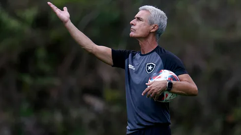 Foto: Vitor Silva/Botafogo - Luís Castro comenta sobre momento do Fogão.