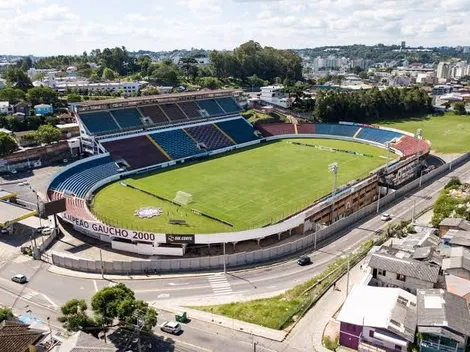 CAXIAS x INTERNACIONAL; Onde assistir, raio x do duelo e mais