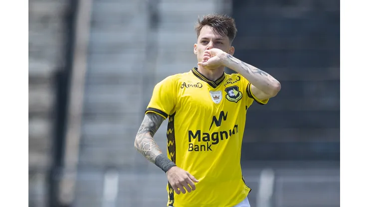 Foto: Diogo Reis/AGIF - Chrystian Barletta defendeu o São Bernardo no Paulistão
