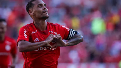 RS – Porto Alegre – 11/03/2023 – GAUCHO 2023, INTERNACIONAL X ESPORTIVO – Alan Patrick jogador do Internacional comemora seu gol durante partida contra o Clube Esportivo no estadio Beira-Rio pelo campeonato Gaucho 2023. Foto: Maxi Franzoi/AGIF