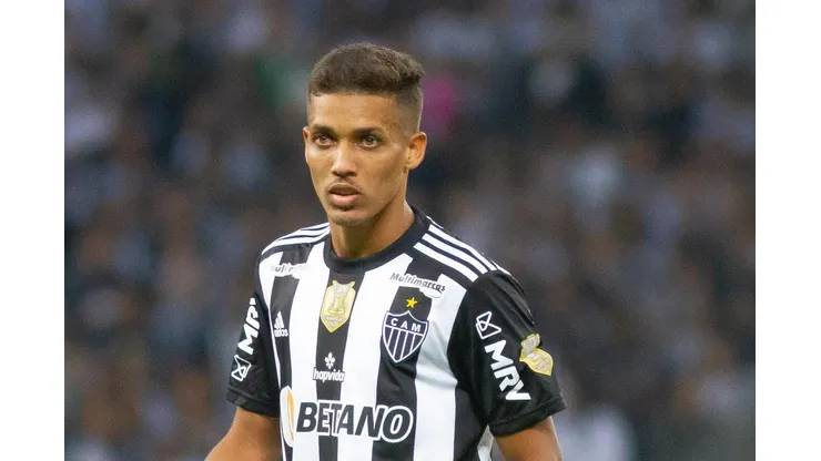 Foto: Fernando Moreno/AGIF - Pedrinho, atacante do Atlético-MG