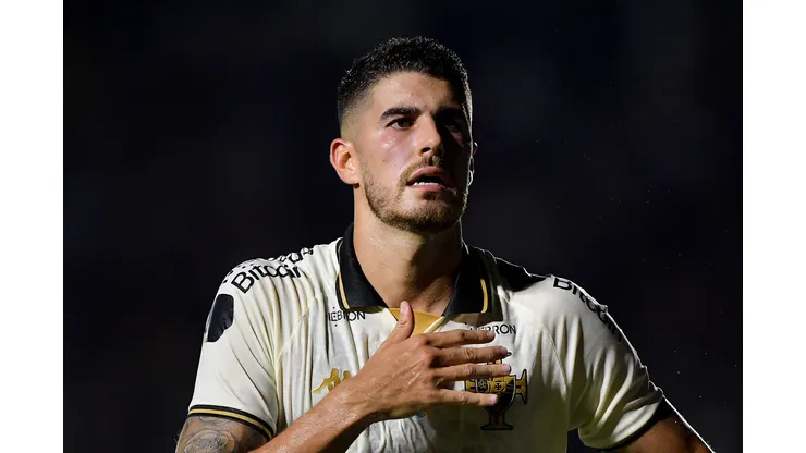 RJ - Rio de Janeiro - 09/03/2023 - CARIOCA 2023, VASCO X BANGU - Pedro Raul jogador do Vasco comemora seu gol durante partida contra o Bangu no estadio Sao Januario pelo campeonato Carioca 2023. Foto: Thiago Ribeiro/AGIF