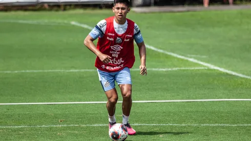 Fotos: Bruno Santoni / Santos FC - Miguelito e companheiro são convocados para a Seleção da Bolívia.