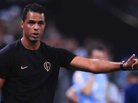 Fernando Lázaro observa e jogador pode fazer sua estreia ainda no Paulistão