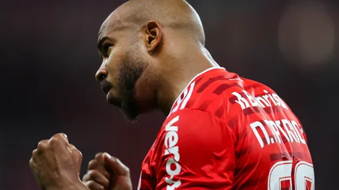 RS – Porto Alegre – 28/11/2021 – BRASILEIRO A 2021, INTERNACIONAL X SANTOS – Patrick jogador do Internacional comemora seu gol durante partida contra o Santos no estadio Beira-Rio pelo campeonato Brasileiro A 2021. Foto: Pedro H. Tesch/AGIF
