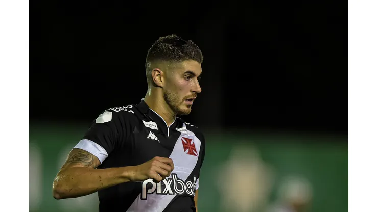 Foto: Thiago Ribeiro/AGIF - Centroavante tem o mesmo empresário que um ex-alvo do Vasco.