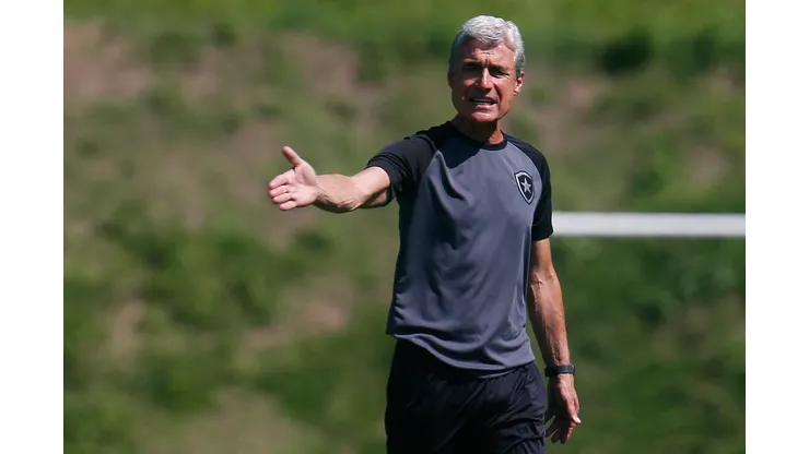 Foto: Vitor Silva/Botafogo - Luis Castro tem noticia de última hora no Botafogo.