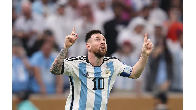 Julian Finney/Getty Images- Lionel Messi, atacante do PSG