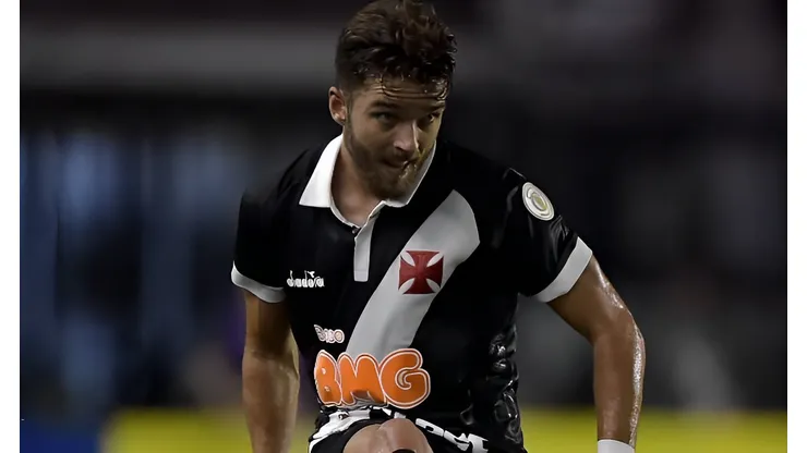 Foto: Thiago Ribeiro/AGIF - Lateral teve passagem recentemente pelo Vasco.