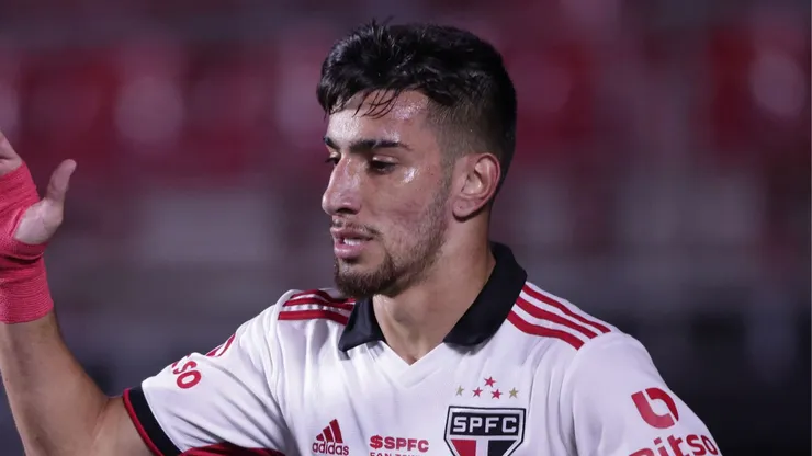 Foto: Ettore Chiereguini/AGIF - Pedrinho rescindiu contrato no São Paulo