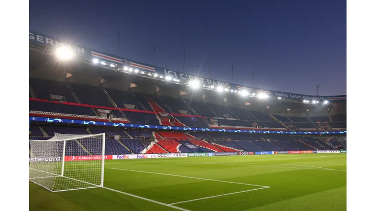 Clive Rose/ Getty Images- Estádio Parc des Princes