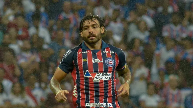 "Na vaga de Goulart"; Reforço do Bahia 'manda recado' sobre briga pela titularidade