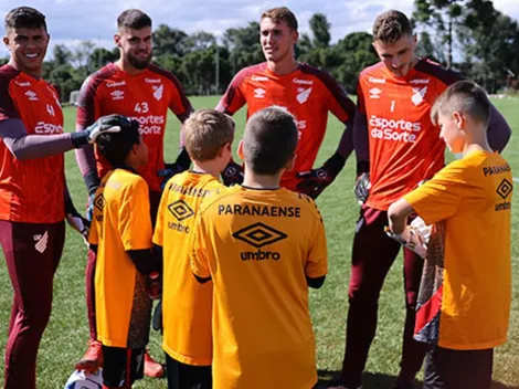 Base do Furacão tem experiência com goleiros para marcar data comemorativa