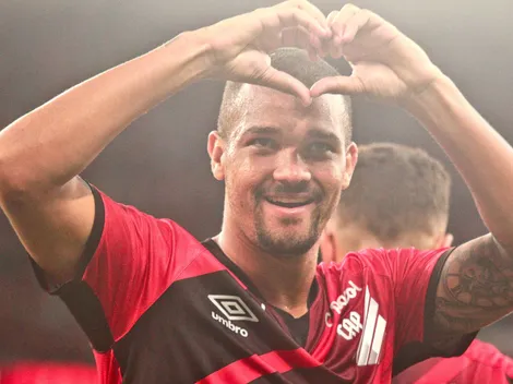 “Iniciou conversas”; Torcedores do Athletico se preocupam com o futuro de Zé Ivaldo